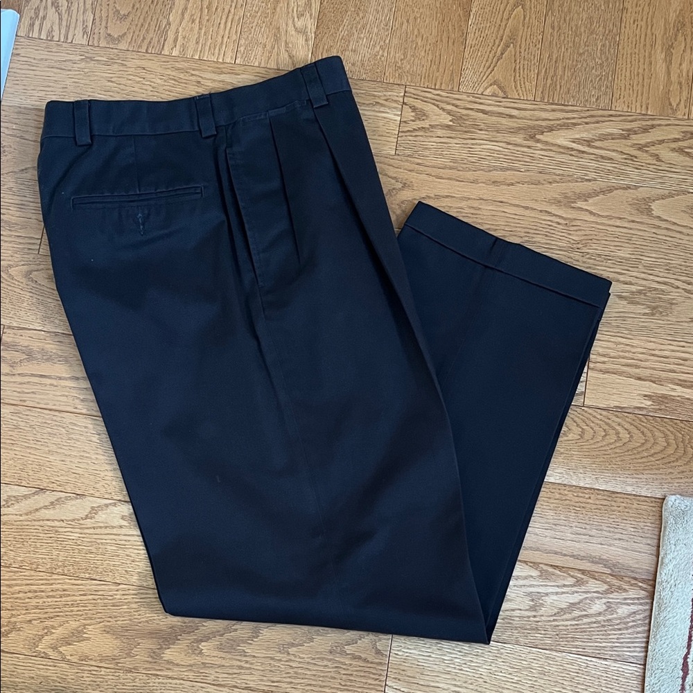 Eddie Bauer Men's Classic Black Dress Pants
